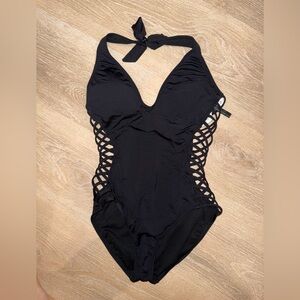 Set of 8 Bikini + One Piece Set